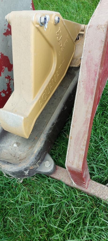 Weidepomp aquamat, Dieren en Toebehoren