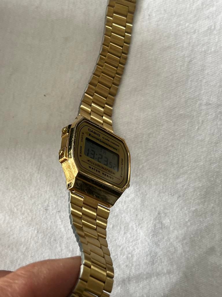 Horloges CASIO, Handtassen en Accessoires, Horloges | Dames, Ophalen of Verzenden, Zo goed als nieuw