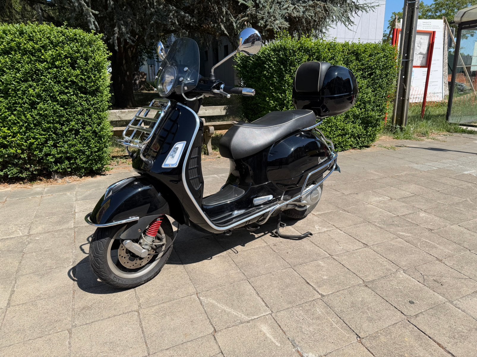 Vespa 125 gts super, Ophalen, Zo goed als nieuw