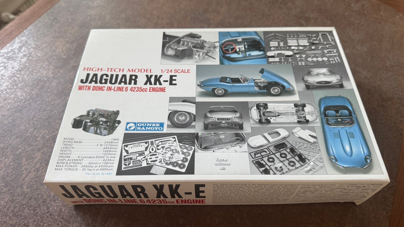 1/24 Jaguar XK-E Gunze Sangyo, Hobby en Vrije tijd, Modelbouw | Radiografisch | Overige, Verzenden, Zo goed als nieuw