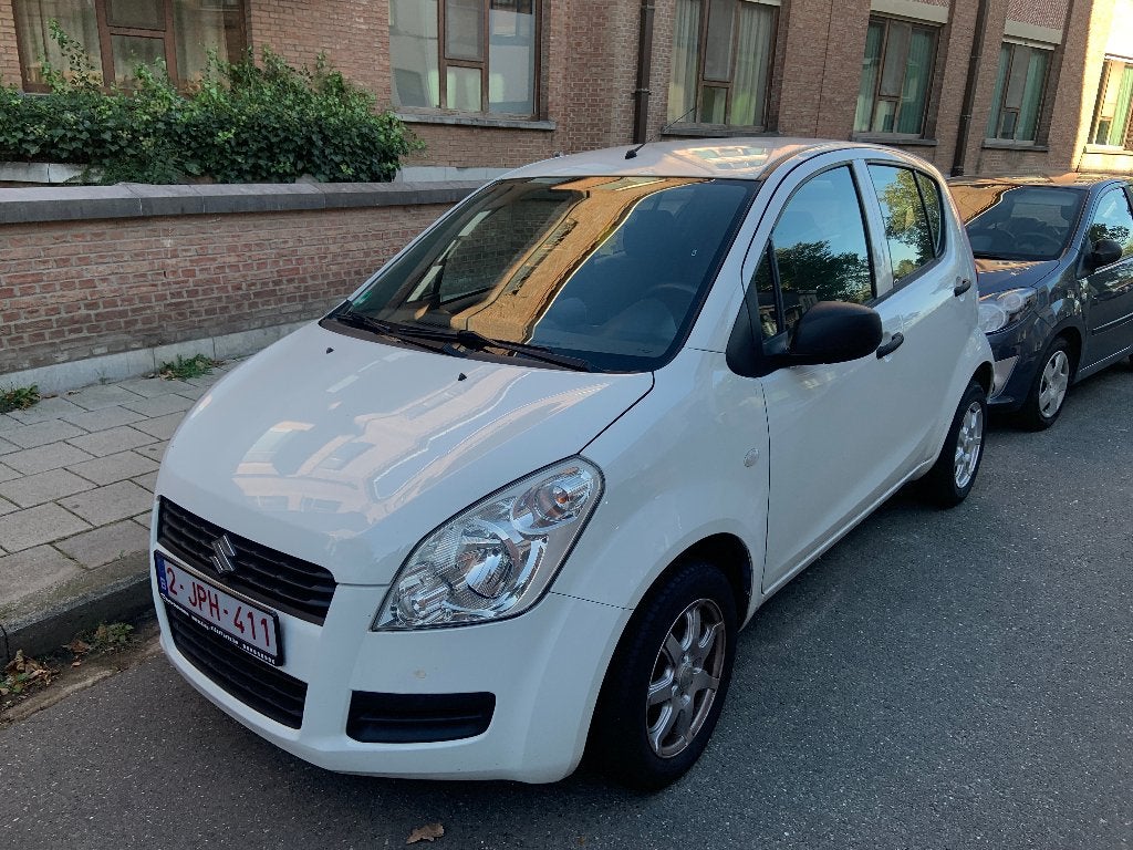 Suzuki Splash, Auto's, Voorwielaandrijving, Euro 5, Wit, Bedrijf