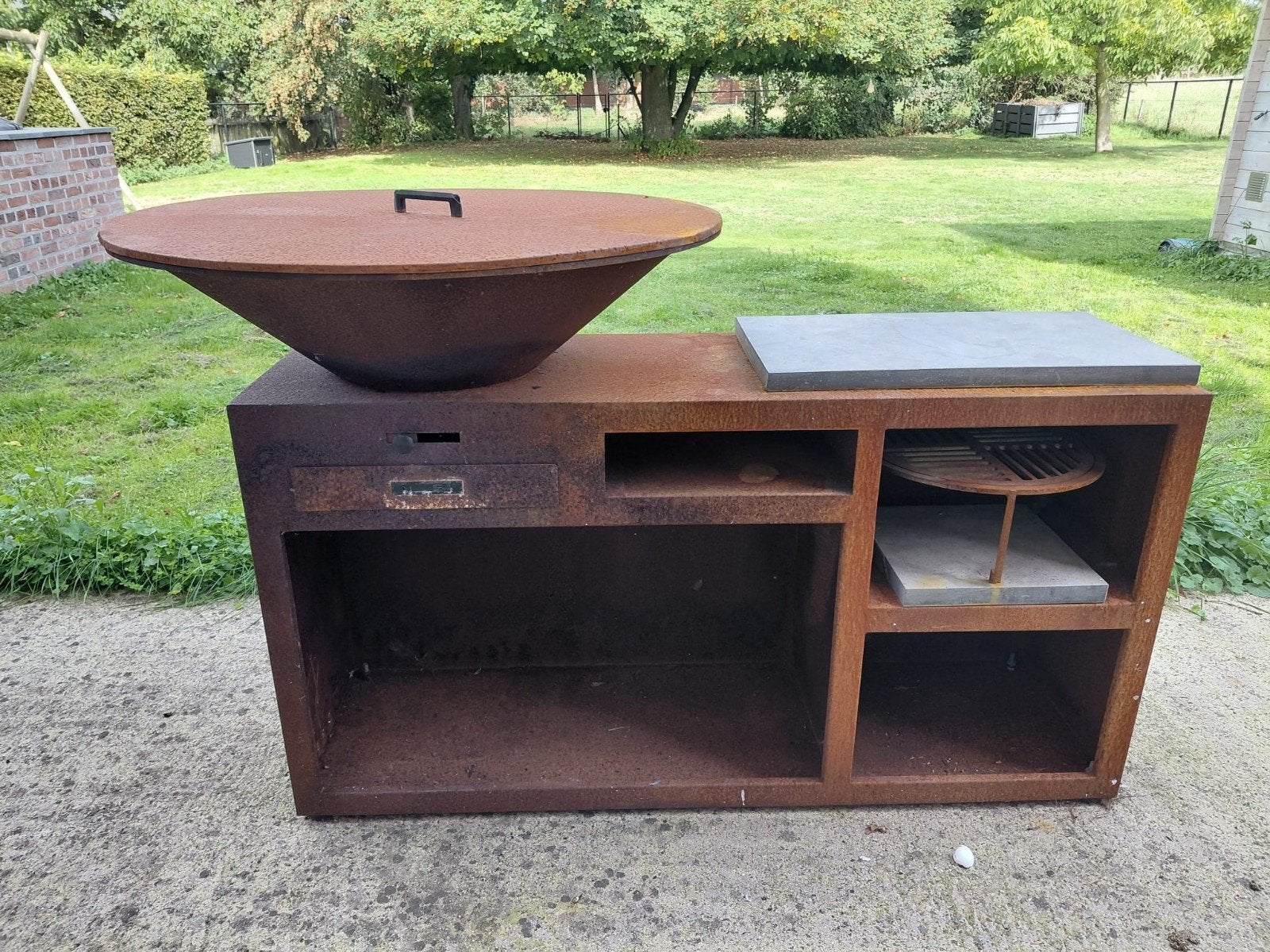 Cortenstaal BBQ fire flame, Ophalen, Gebruikt, Houtskool, T&T Design