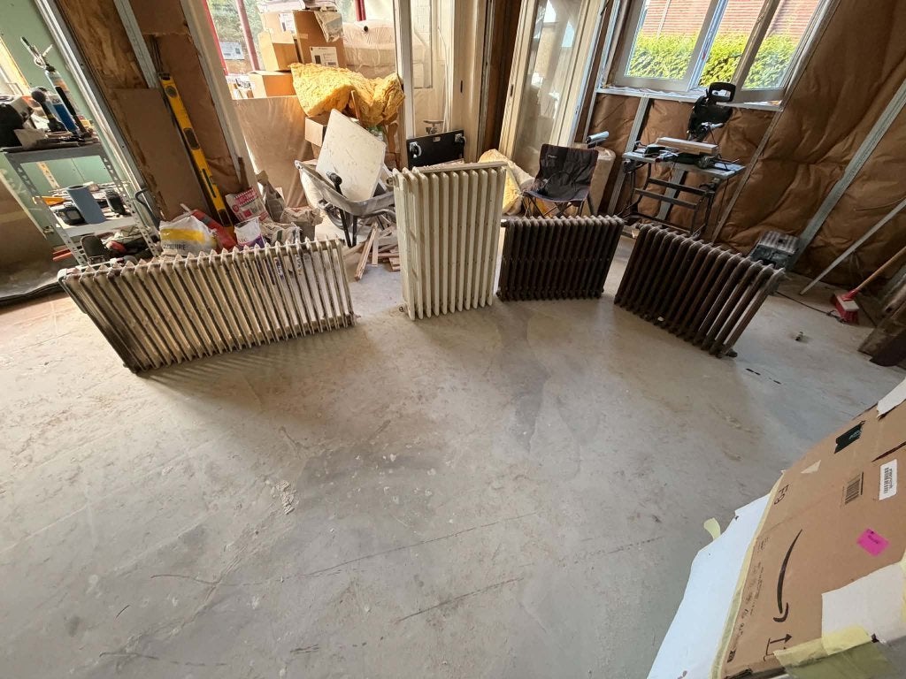 4 radiateurs anciens en fonte – 60/80/120 cm – déjà démontés, Bricolage & Construction, 800 watts ou plus, Enlèvement, Utilisé