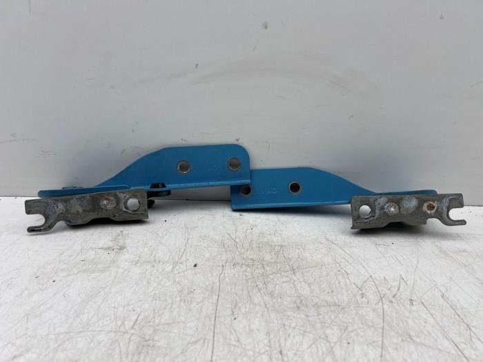 Motorkap Scharnier van een Volkswagen UP, Gebruikt, -, Volkswagen, -