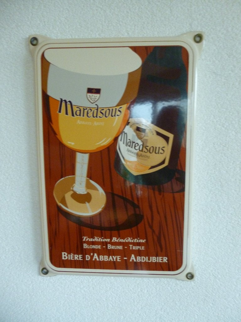EMAILLE RECLAMEBORD"MAREDSOUS ABDIJBIER"UIT JAREN 90, Collections, Enlèvement ou Envoi, Comme neuf, Panneau publicitaire