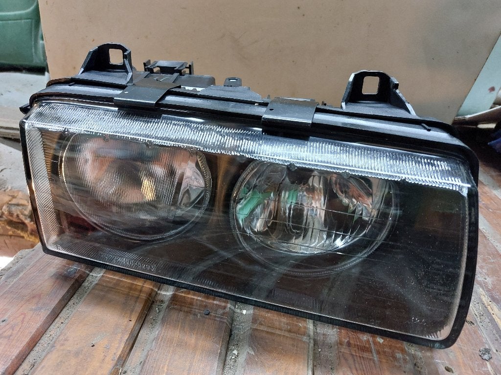 BMW E36 - 318-320-325-328-M3 - Koplamp en achterlicht nieuw, Auto-onderdelen, Ophalen, Nieuw, BMW