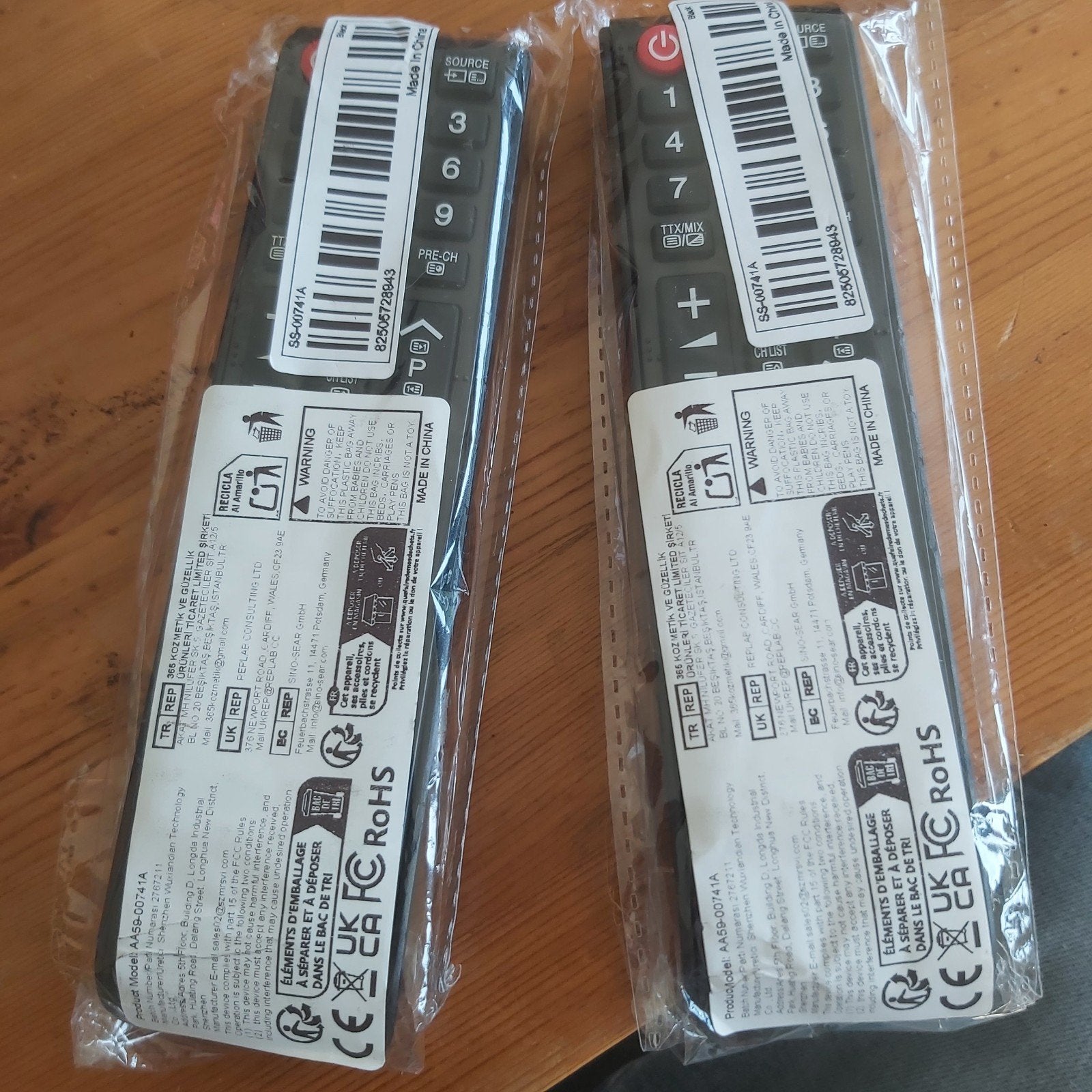 deux télécommande  Samsung  neuf, Enlèvement