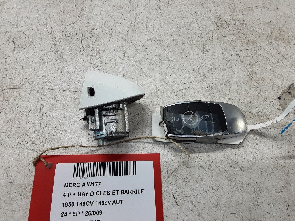 NEIMAN / COMMUTATEUR D ALLUMAGE Mercedes-Benz A (177.0), Mercedes-Benz, Utilisé, Dialog.mb@mercedes-benz.com, Mercedes-Benz AG