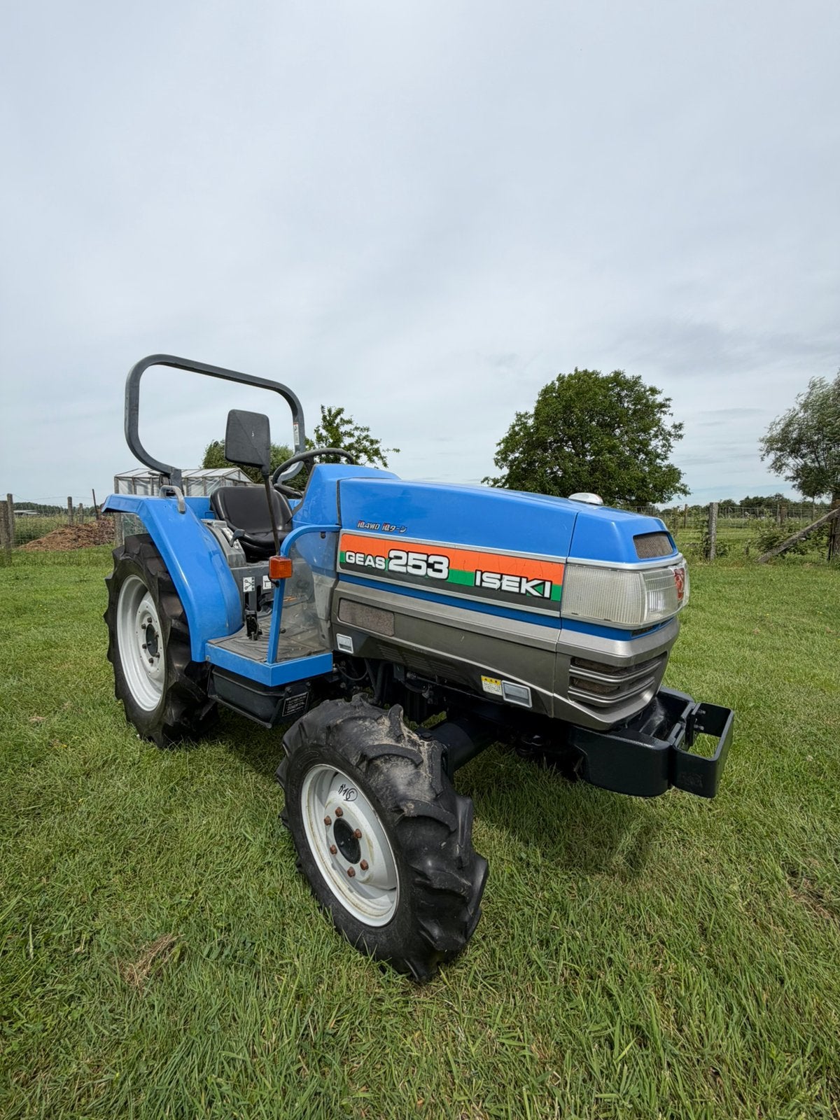 Minitractor Iseki GEAS 253 - 3cilinder - 4x4 - SERVOSTUUR !!, Zakelijke goederen, Ophalen of Verzenden