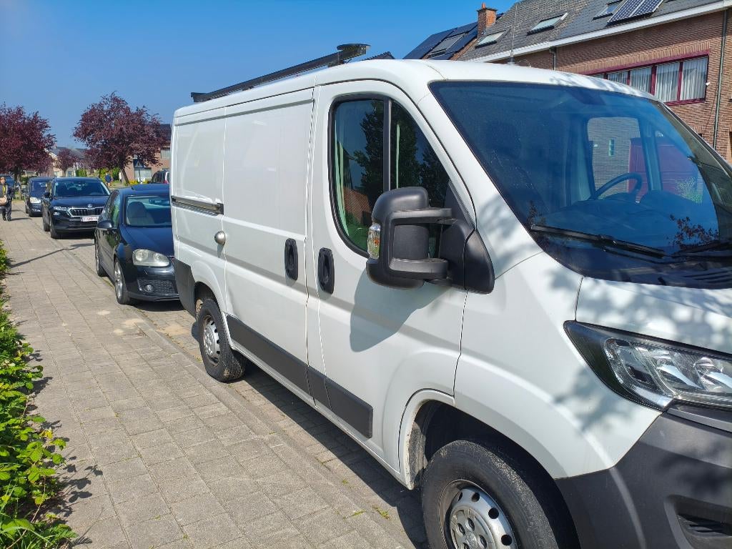 Peugeot Boxer L1H1, Auto's, Bestelwagens en Lichte vracht, Euro 6, 4 cilinders, Bluetooth, 2500 kg