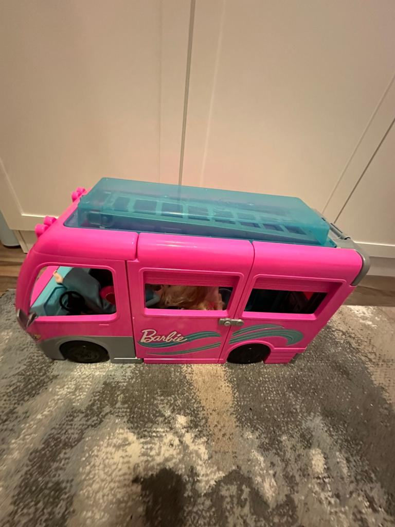 Barbie droomcamping auto met doos, Ophalen, Zo goed als nieuw