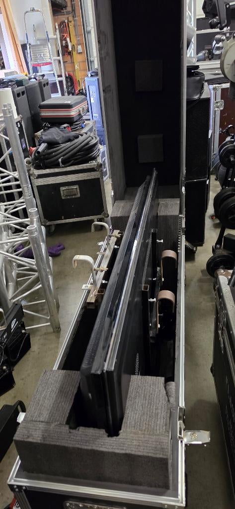 Tv flightcase, Enlèvement, Utilisé, Vidéo