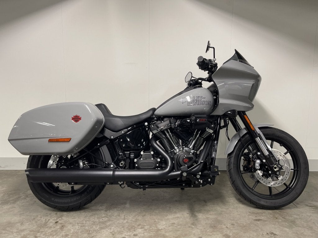 Harley-Davidson SOFTAIL FXLRST LOW RIDER ST (bj 2025), Motoren, Motoren | Harley-Davidson, Harley-Davidson, Customerservices@harley‑davidson.com