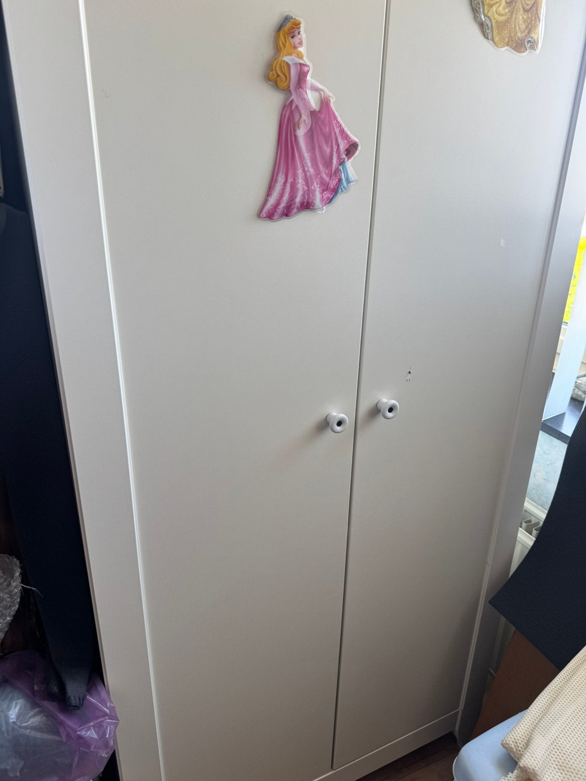 Kleerkast voor kinder kamer, Ophalen, Zo goed als nieuw