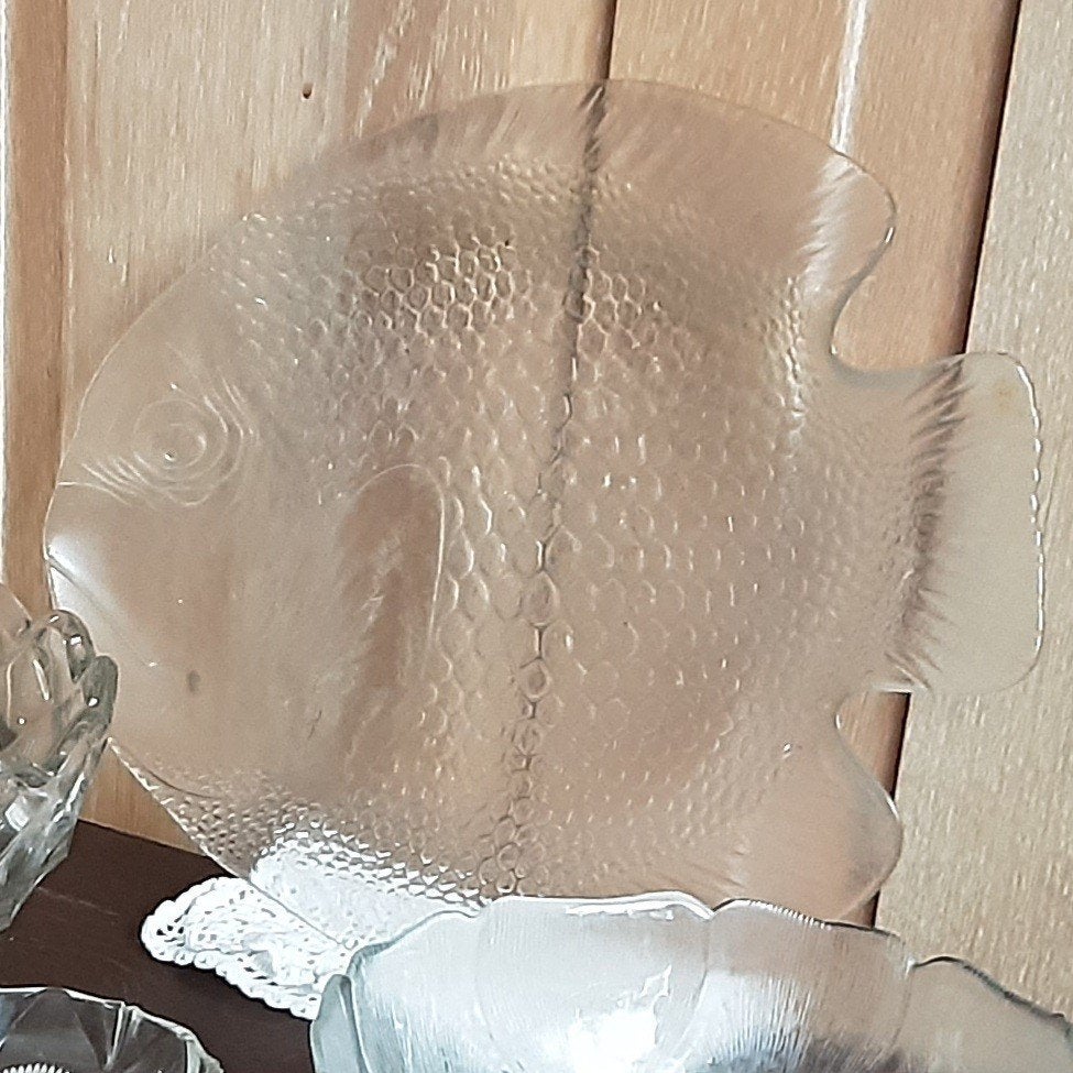 Zeer mooie grote glazen schaal in vorm van vis, L42cm, Ophalen of Verzenden, Zo goed als nieuw, Glas, Schaal of Schalen