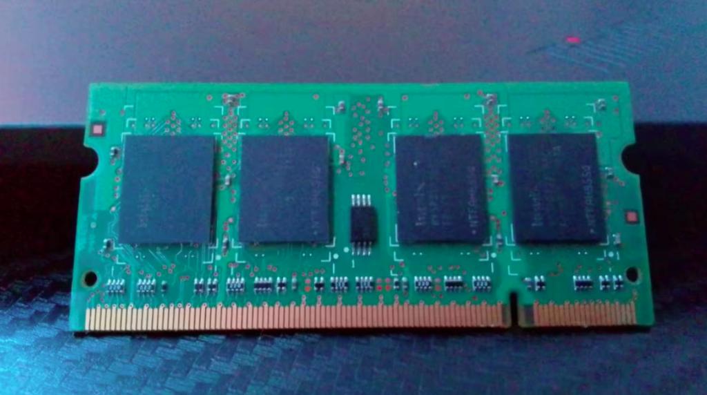 512mb ddr2 ram, Computers en Software, Ophalen, 1 GB of minder, Zo goed als nieuw, DDR2