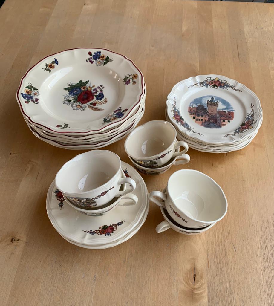 Sarreguemines :Lot Assiettes et Tasses 6+6+6+5 Anciennes, Enlèvement