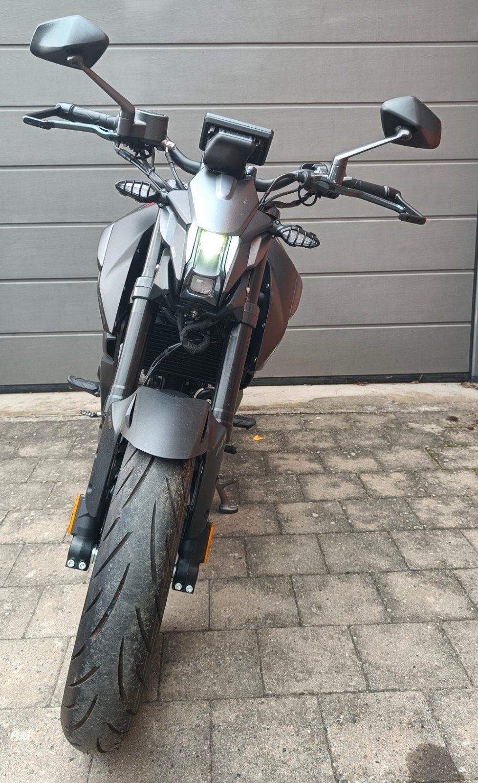 Zontes U 125cc, 2 mois et 675 km, ABS, 1 cylindre, Manuelle, Naked bike
