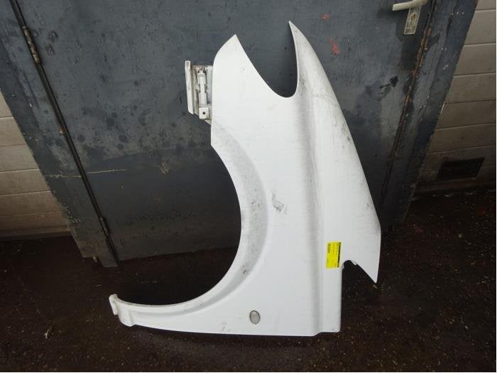 Scherm links-voor van een Mercedes Vito (9147), Gebruikt, -, Ophalen of Verzenden, -
