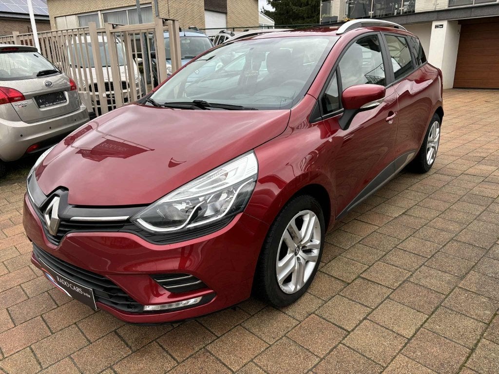 Renault Clio essence à partir de 2018, Autos, Rouge, Capteur de stationnement, Achat, Euro 6