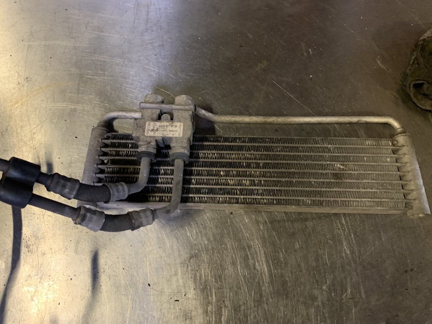 Mercedes-Benz S-klasse Oliekoeler A0005010765, Origine de la pièce connue, Utilisé, -, -