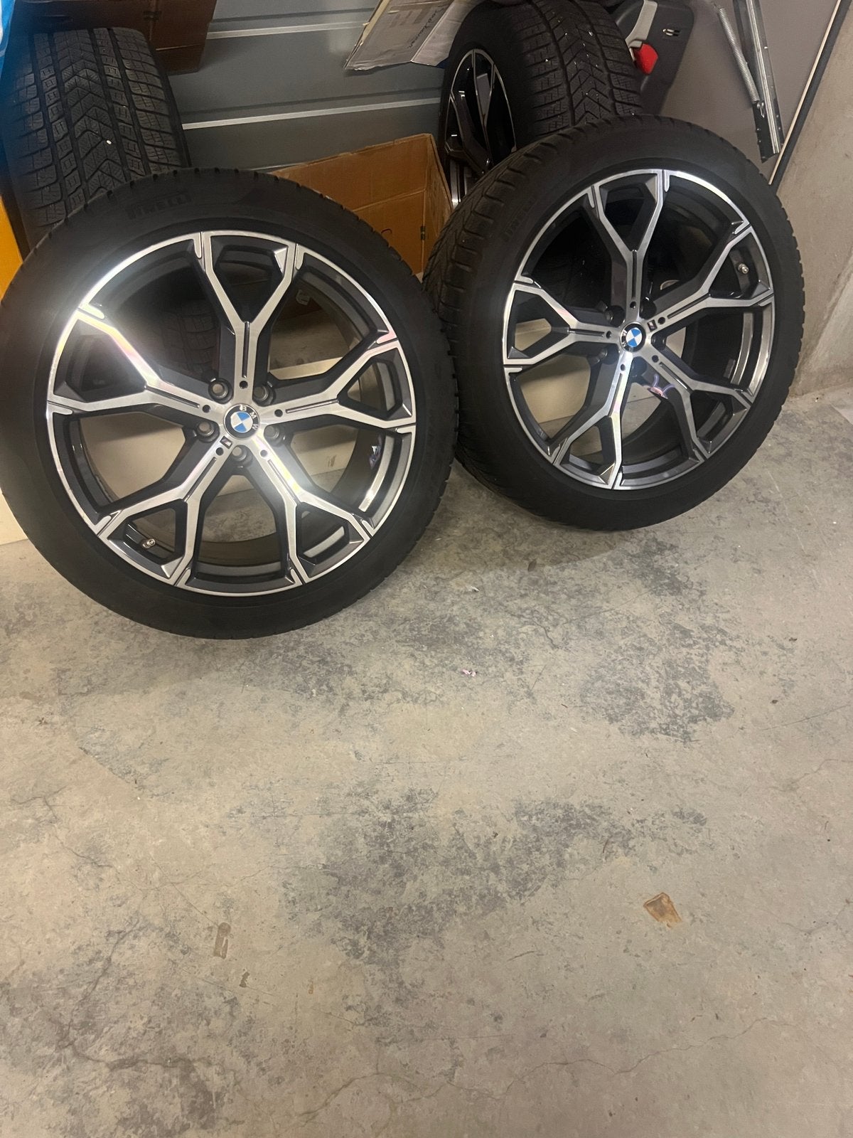 BMW X5 21” originele BMW Y-velgen 741M + Pirelli Scorpion, Autos : Pièces & Accessoires, Pneus & Jantes, Pneus et Jantes, Pneus hiver