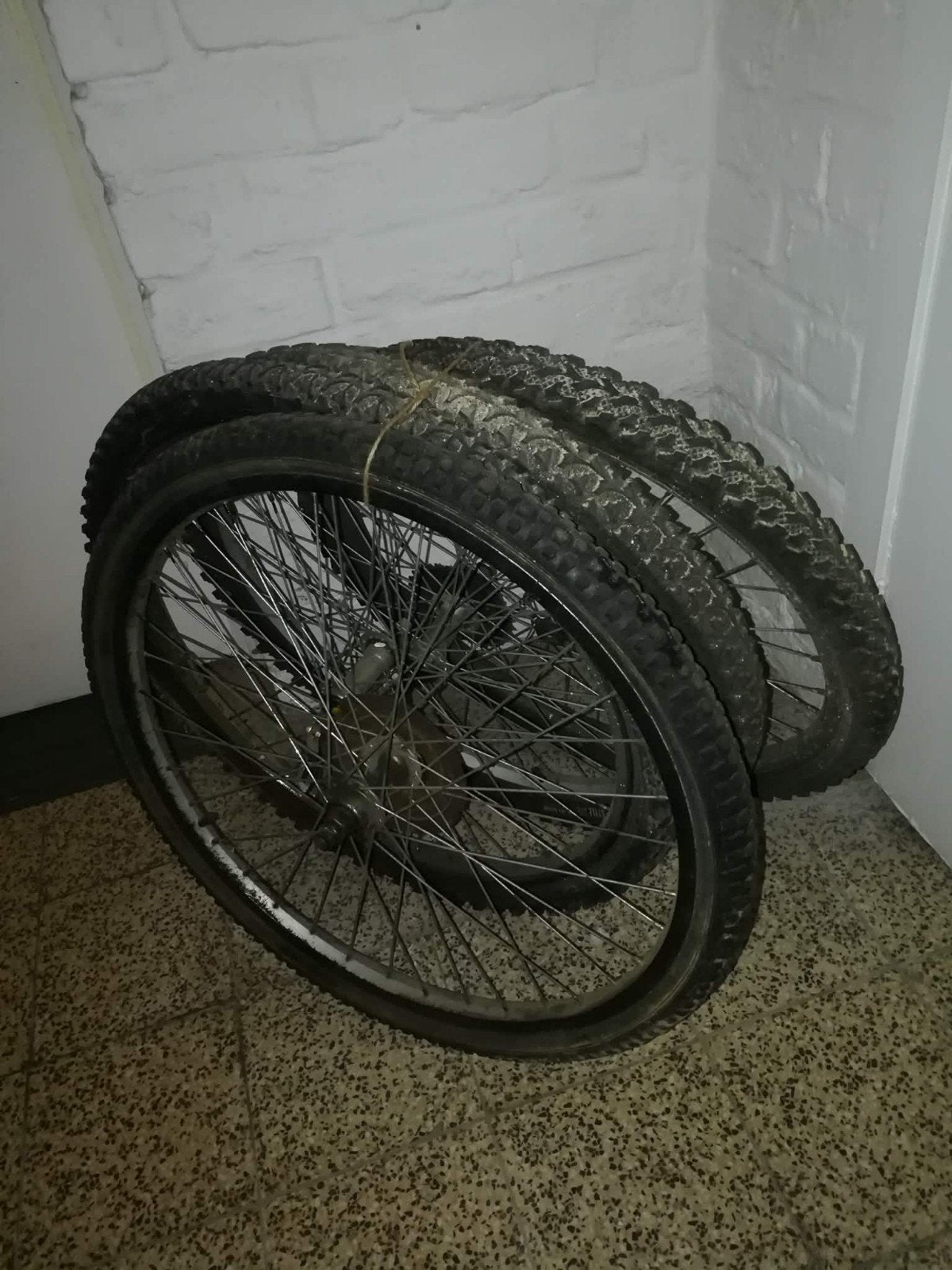 Roues de vélo 24", Enlèvement