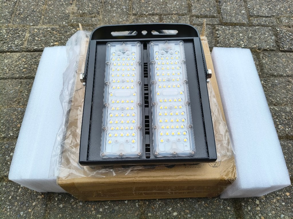 LED Pro Verstraler Schijnwerper Industrieel 100W 4000K IP65, Tuin en Terras, Overige typen, Ophalen of Verzenden, Netvoeding, Led