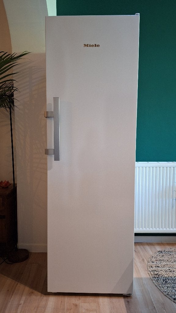 Koelkast Miele K 28202 D, Ophalen, 200 liter of meer, 60 cm of meer, 160 cm of meer