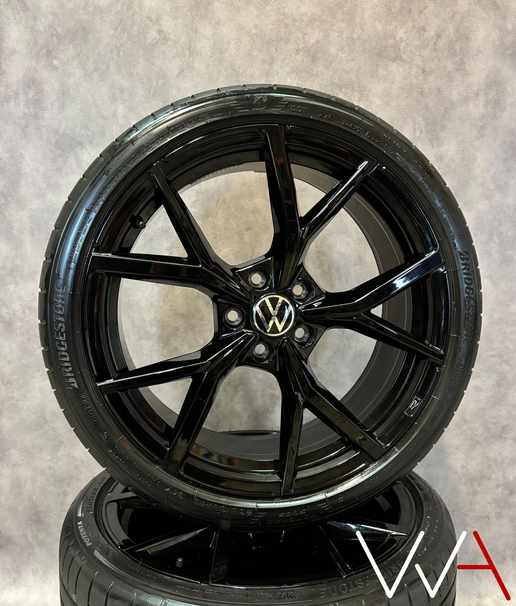 19” Volkswagen Golf 8 GTI / R “Estoril” velgen origineel, Pneus et Jantes, Véhicule de tourisme, Pneus été, -