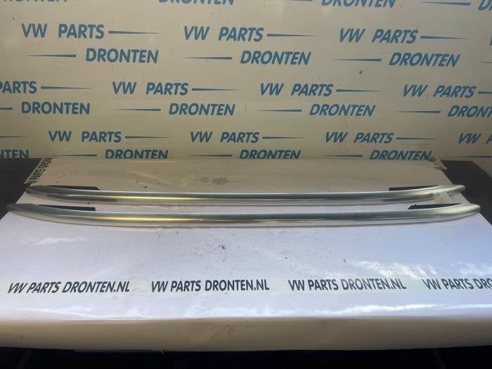 Kit rails de toit d'un Volkswagen T-Roc, Volkswagen, -, 3 mois de garantie, Utilisé