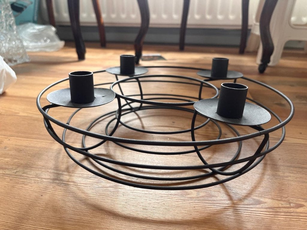 Adventskrans in zwart metaal, Huis en Inrichting, Woonaccessoires | Kransen, Metaal, 33 cm, Krans, Ophalen of Verzenden