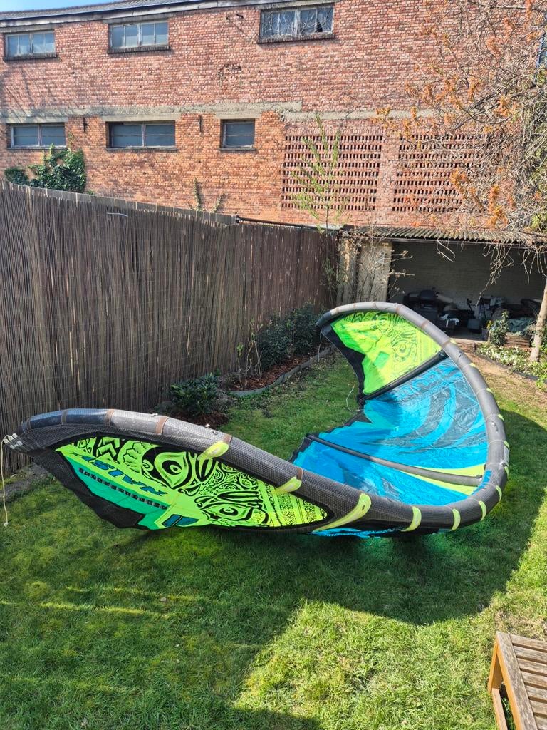 Naish pivot 9m, Ophalen