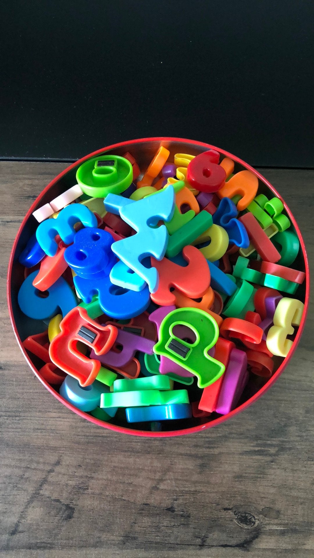 Doos vol magneetletters, Ophalen of Verzenden, Gebruikt, Puzzelen