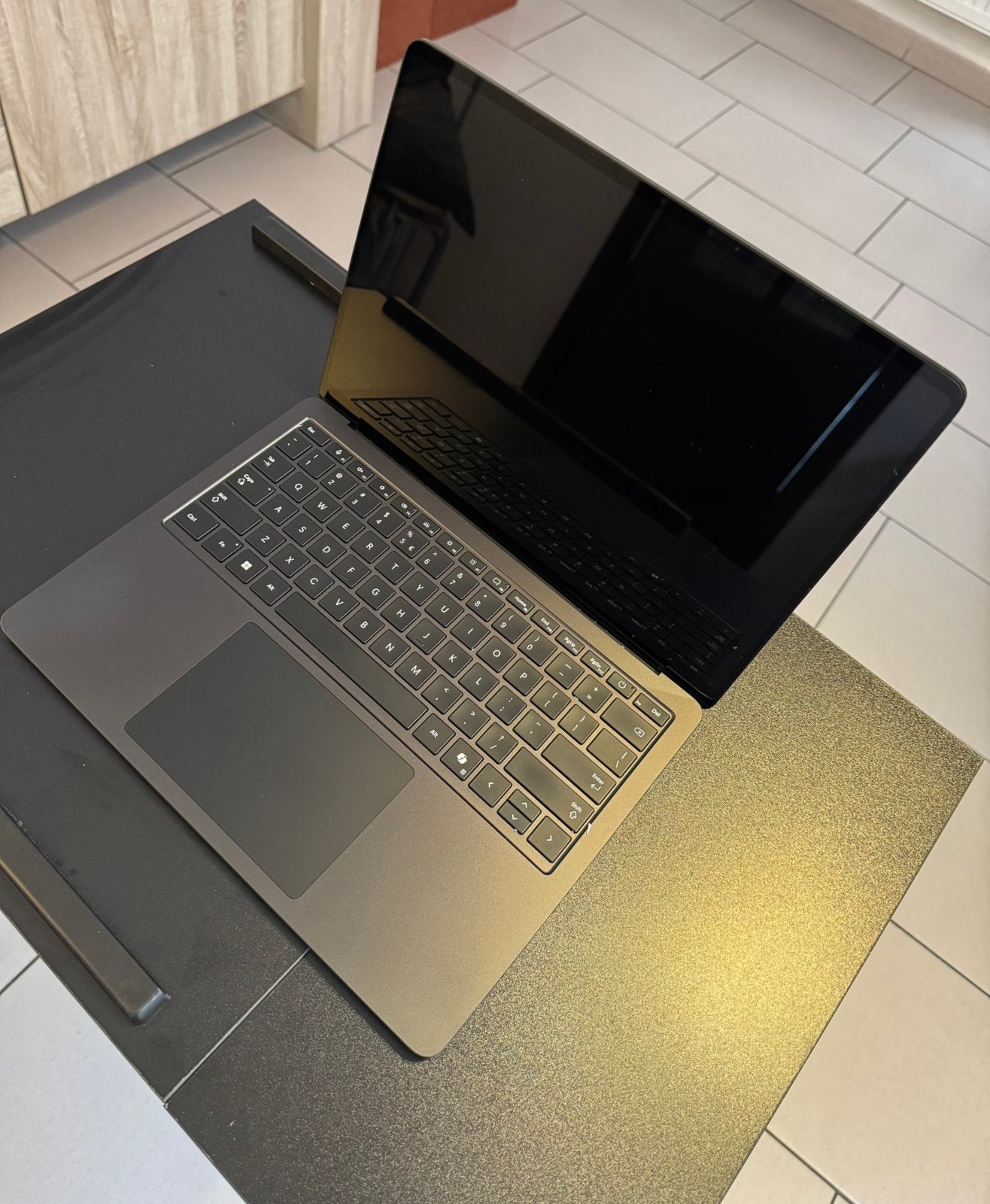 Microsoft Surface Laptop 7 th Edition 512gb, Computers en Software, Windows Laptops, Ophalen, Qwerty, Zo goed als nieuw, SSD