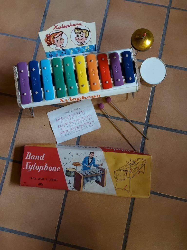 Xylophone met drum en cymbalen, Ophalen, Zo goed als nieuw