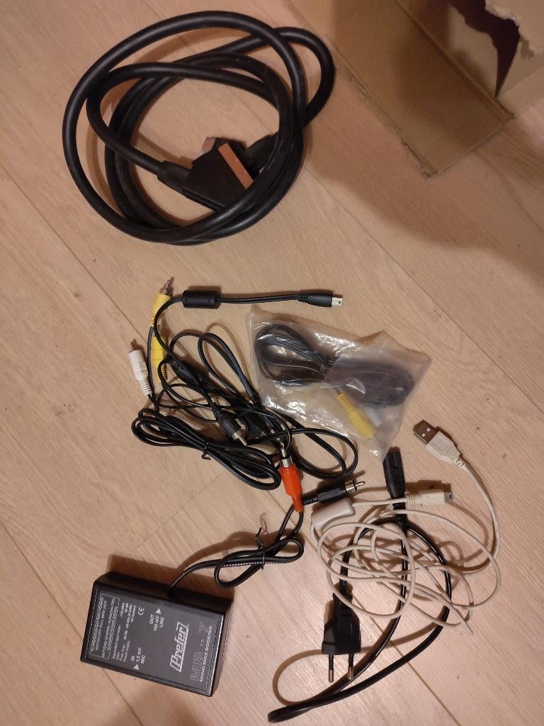 electronica, draden, kabels, Elektronische apparatuur, Ophalen, Gebruikt