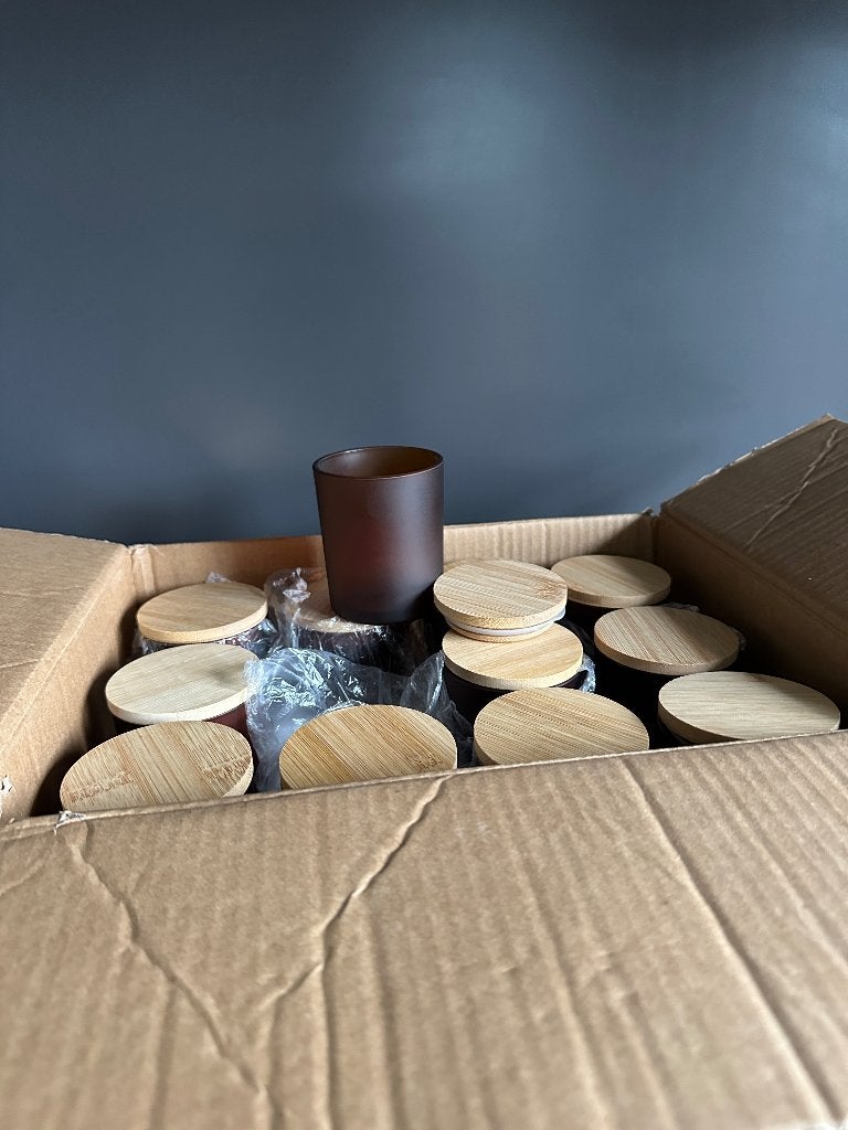 12 amberkleurige matglazen potjes met deksel, Ophalen, Bruin, Nieuw, Glas