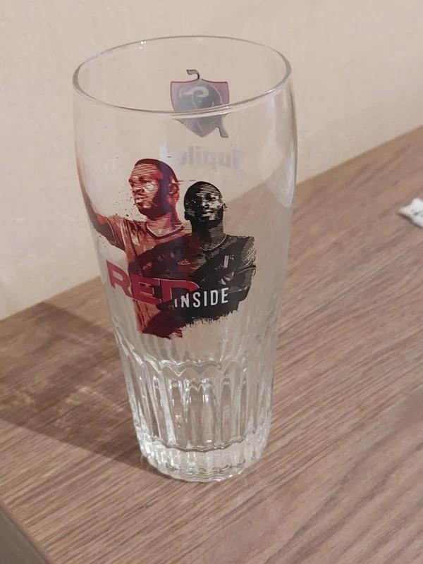 Bierglas / Jupiler /Christian Benteke / We're all red inside, Verzamelen, Ophalen of Verzenden, Bierglas