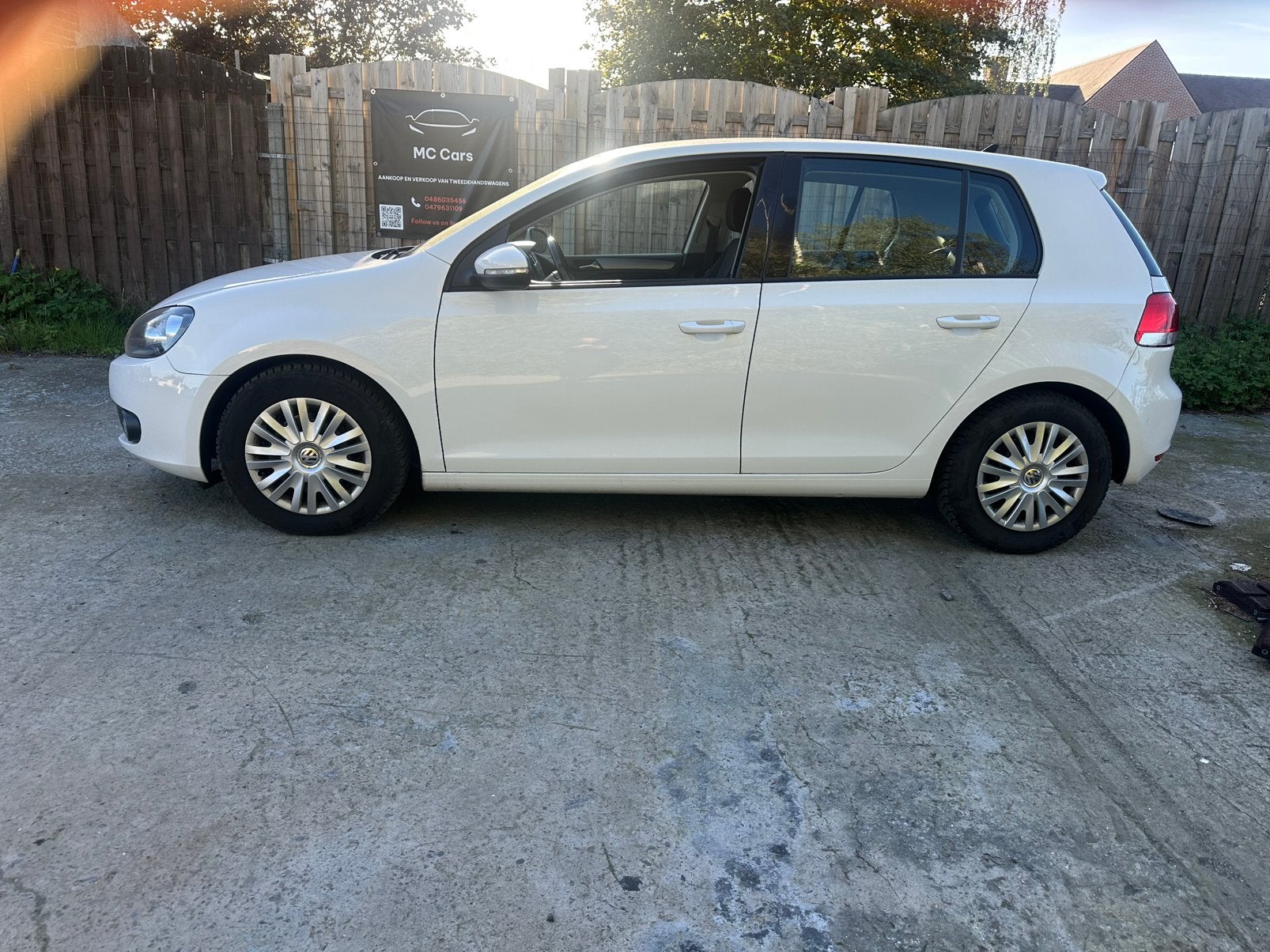 Volkswagen golf 6 1.6 tdi, Auto's, Voorwielaandrijving, Euro 5, Stof, Zwart