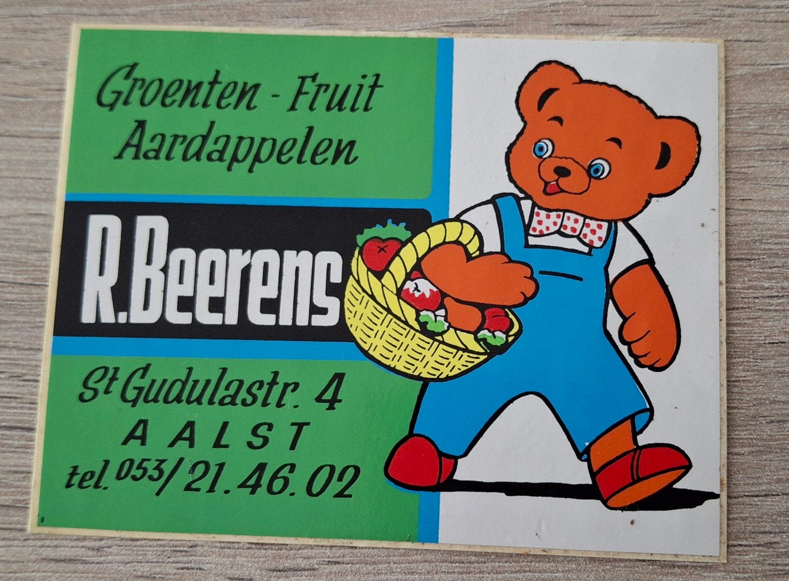 Sticker stripfiguur beer Groenten Fruit Beerens Aalst, Ophalen of Verzenden, Zo goed als nieuw, Bedrijf of Vereniging