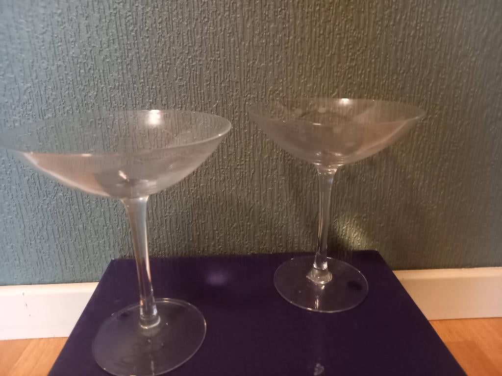 8 HAND-MADE COUPES, Ophalen, Nieuw, Overige typen