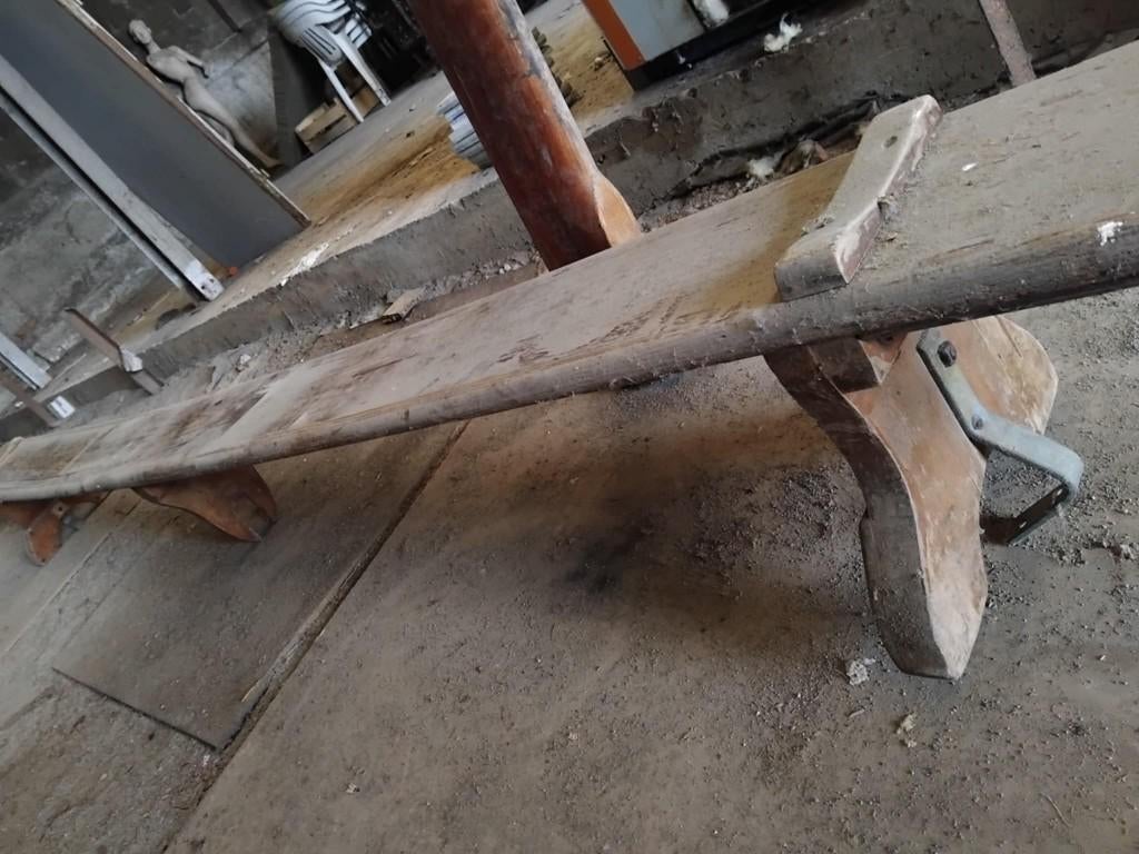Banc en bois, Enlèvement, Utilisé