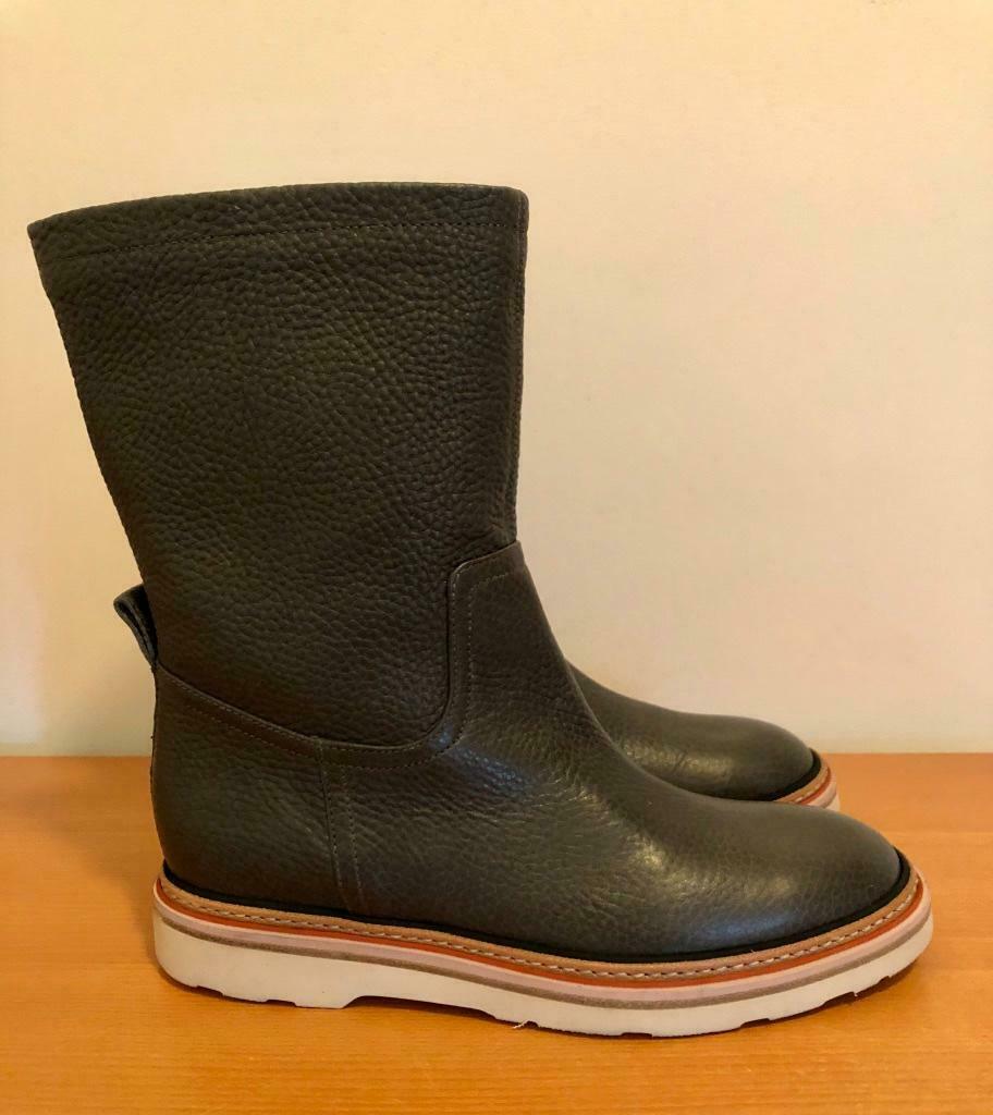 Paul Smith laarzen 39 ( 38 ), Kleding | Dames, Schoenen, Nieuw, Lage of Enkellaarzen, Overige kleuren, Verzenden