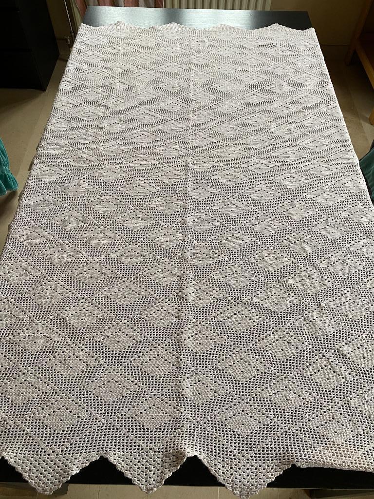Gehaakt tafelkleed gemaakt met DMC katoengaren, Huis en Inrichting, Overige kleuren, Overige maten, Overige typen, Ophalen of Verzenden