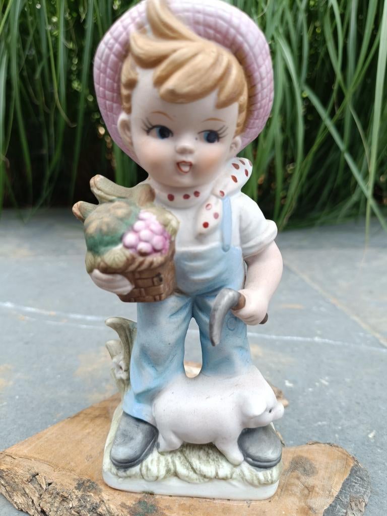 figurine en porcelaine peinte à la main, Enlèvement ou Envoi