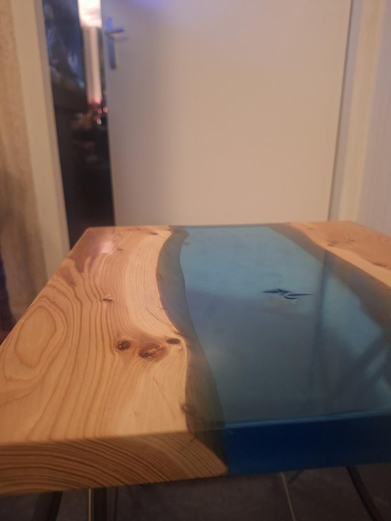 Home made epoxy tafel, Ophalen