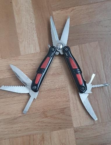 Gereedschap zakmultitool, Enlèvement, Utilisé