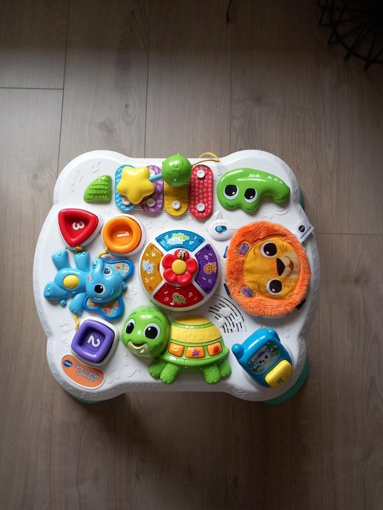 Speeltafel 'dierenvriendjes' van Vtech, Ophalen, Zo goed als nieuw, 6 maanden tot 2 jaar