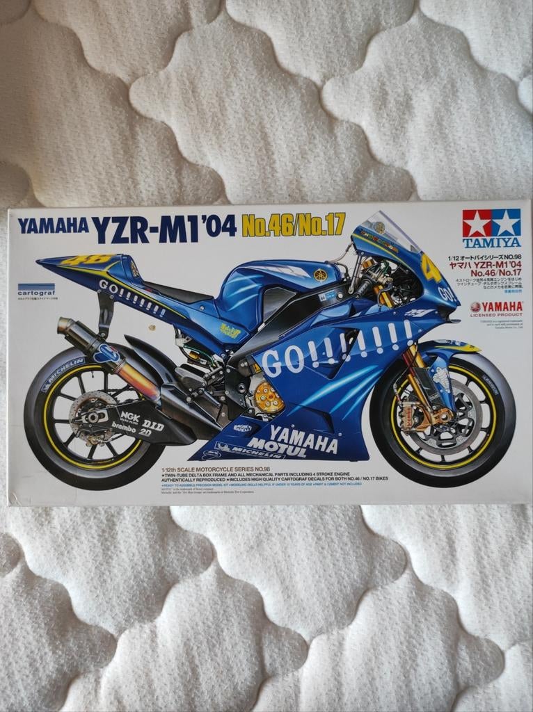 Tamiya Yamaha M1 Valentino Rossi, Hobby & Loisirs créatifs, Neuf, Enlèvement ou Envoi, Plus grand que 1:32, Autres types